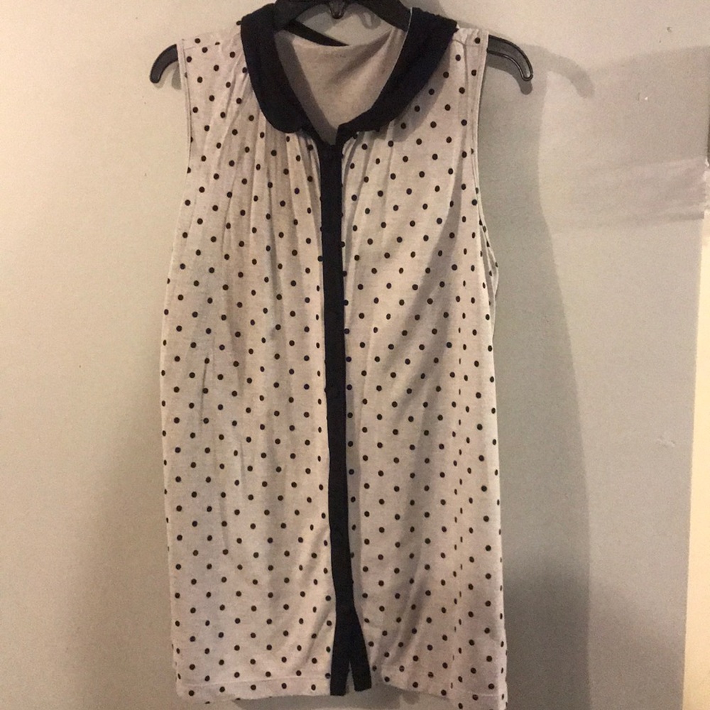 *GENTLY USED* a.n.a Collar Tank Button Up